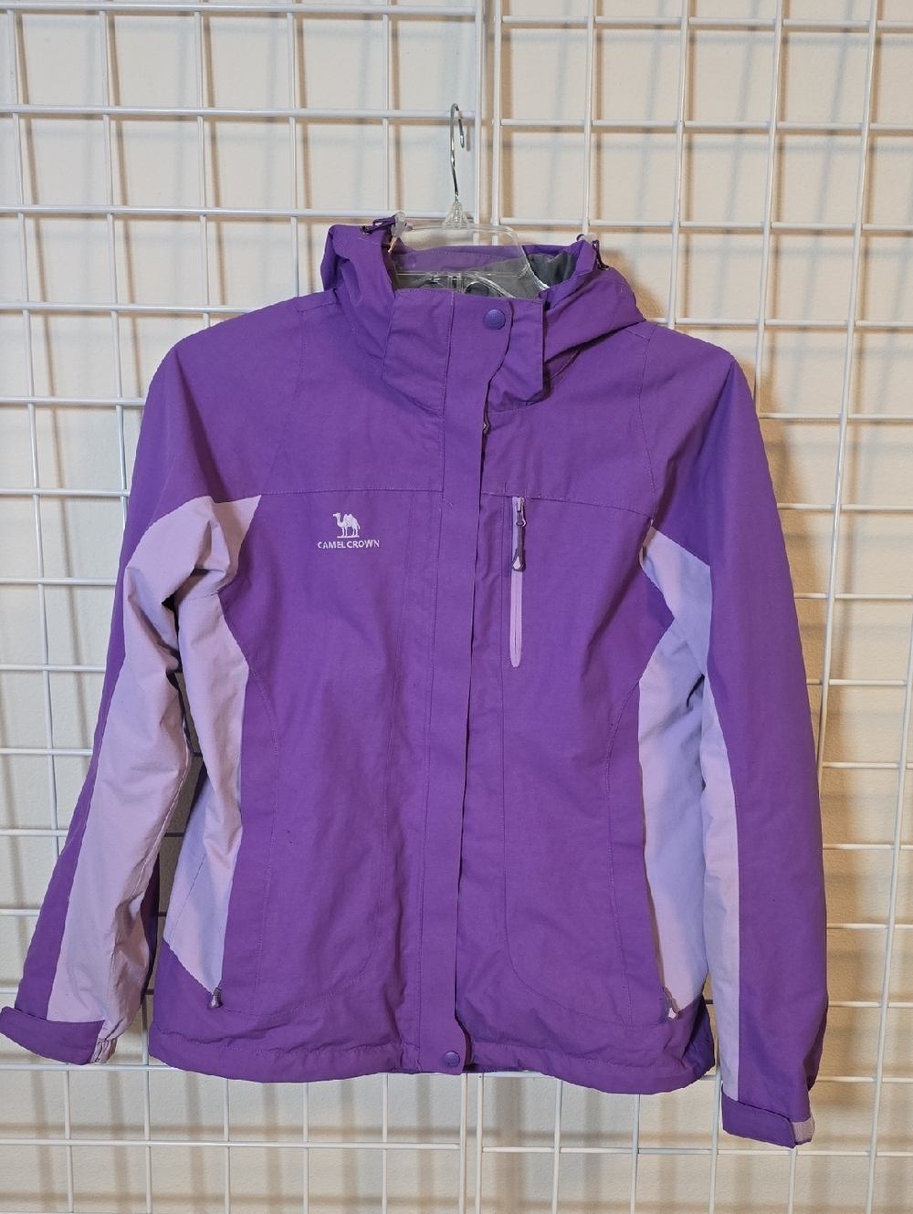 Camel Crown Women's Lavendar Purple Midweight Water Repellent Jacket with Hood M